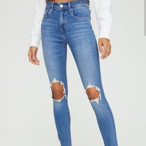 721 Levi High Rise Skinny Jeans